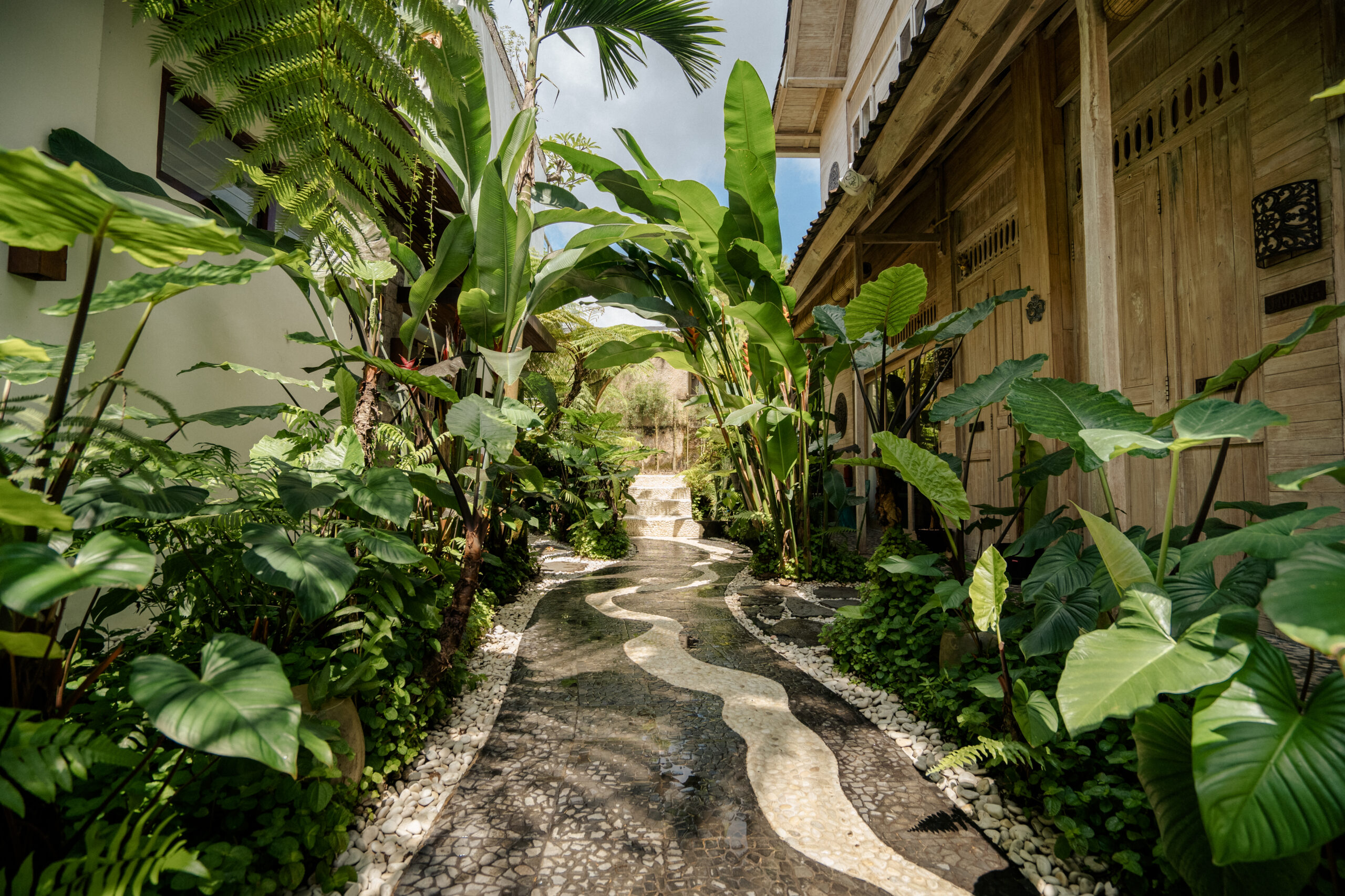 Ideal setting to plan a yoga retreat in Bali.